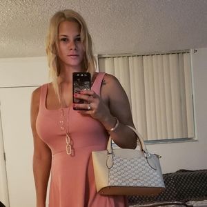 Meet your Posher, Lu